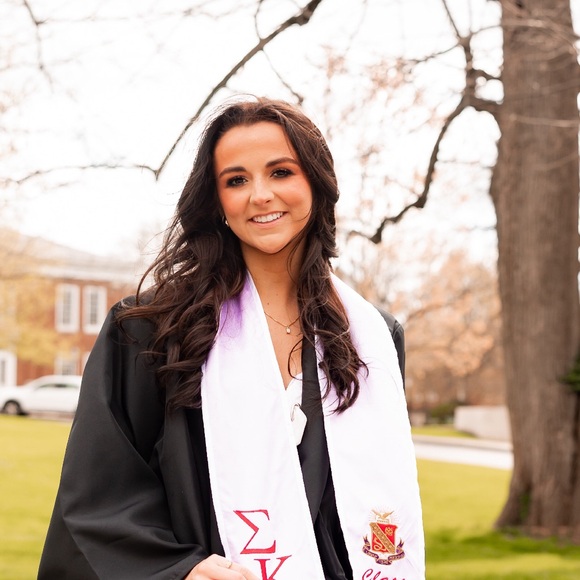 Meet your Posher, Kerr - Picture 1 of 2